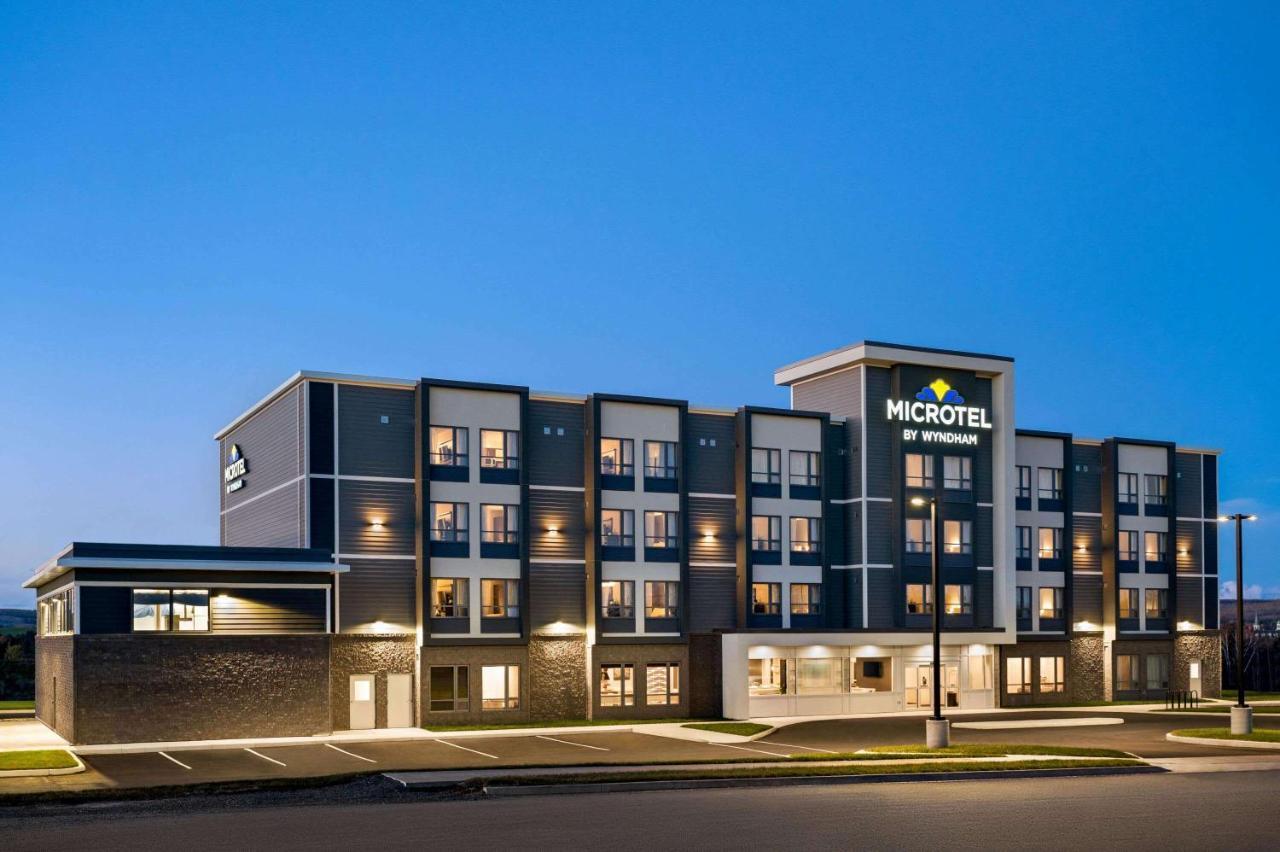 Microtel Inn & Suites By Wyndham Antigonish Exterior photo